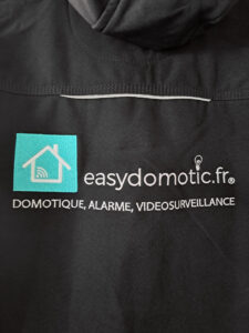Broderie veste Easy domotic
